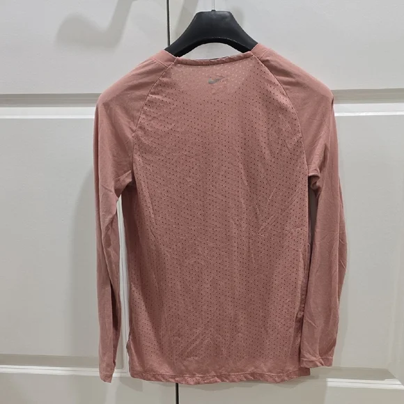 Nike Women's Dusty Blush Long Sleeve Tee - Picture 3 of 3